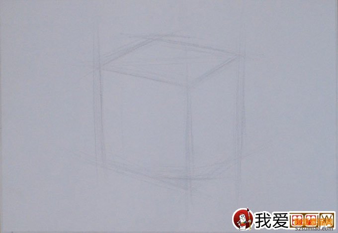 石膏立方體素描教程：立方體結構明暗素描繪畫步驟02